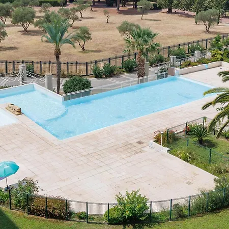 Grand 2 Pieces Climatise Dans De Standing Avec Vue Piscine Au Bord De La * 앙티브